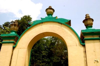 Raja Abdul Rahman Tomb