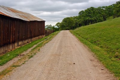 Barn and Road