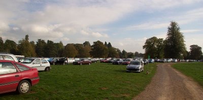 You can't see the trees for the cars!
Not really true but a popular Saturday at Westonbirt.
