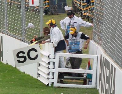 Grand Prix - Flag marshalls hard at work