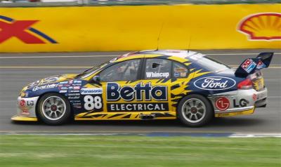 g3/31/464531/3/58016235.V8SupercarJamieWhincup1.jpg