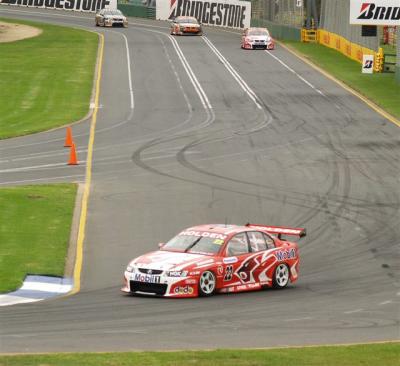 Todd Kelly leading race 1