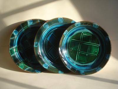 three tartan platters