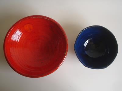 two bowls, top view