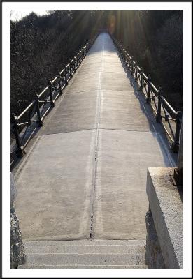 echo bridge walkway