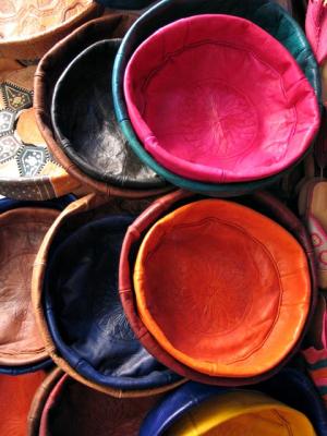 Marrakech Souk_poufs 7740.jpg