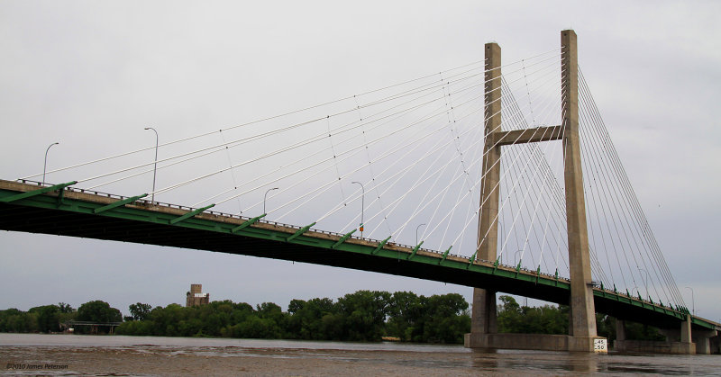 Great River Bridge (8834)