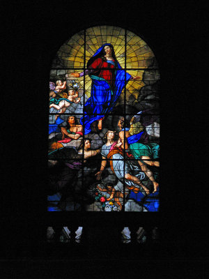 Duomo, window, detail ..  A1729