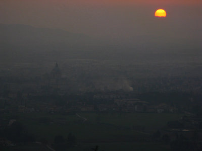 Sunset over an Umbrian valley ..  A4095