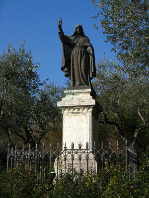 Santuario di San Damiano, statue of St. Clare .. A4052