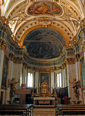 Apse, nave and altar .. A3950