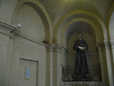 Statue of Saint Francis with the Doves .. A4121