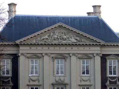 Maurits Huis