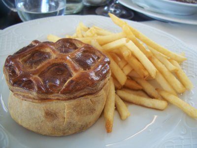 Duck ragout pie at Viu Heide