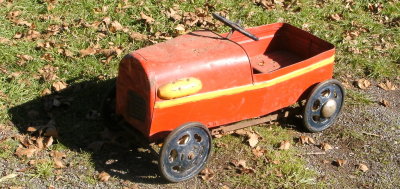 The boys pedal car,40 years old,