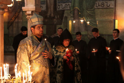 Ceremonies at the church of the holly sepulcher