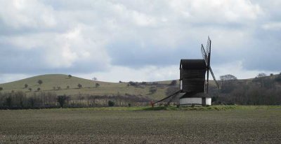 ivinghoe beacon & pitstone windmill