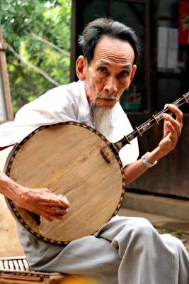 Vietnamese Musician