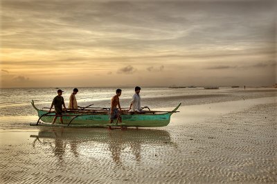 Boatmen in Bantayan