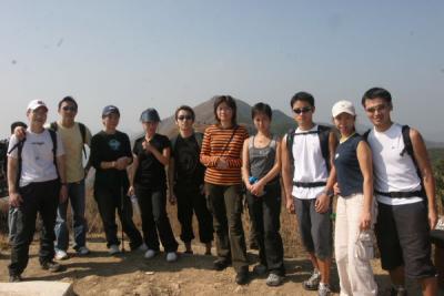 Edward, Jacky, Caddie, May, Ashley, Yvonne, Carrie, Tony, Joyce, and Khanh at Hsien Ku Fung