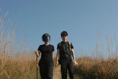 May and Ashley towards Lai Pek Shan (Closer)
