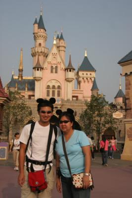 g3/32/560532/3/55817509.DisneylandIMG_7403.jpg