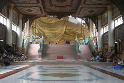Gateway to Shwethalyaung (Reclining Buddha)