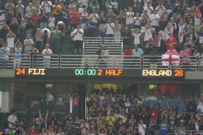 Fiji 24 - England 26 (Updated)