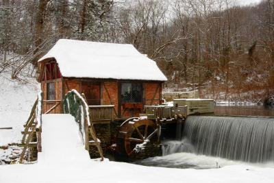 Gomez Mill House-Winter