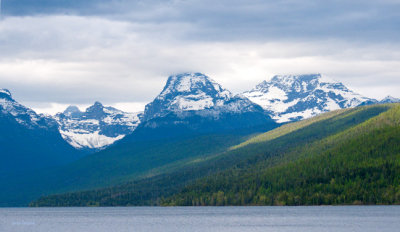 z P1080547 Lake McDonald with Edwards and Gunsight mountains graced by clouds.jpg