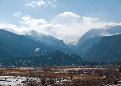 zP1030881 Moraine Park mountains clouds.jpg