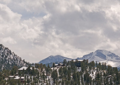 zP1040031 Ridge homes above Estes Park - Longs Peak  Meeker.jpg