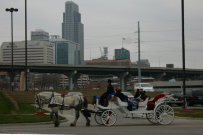 Carriage rides along the riverfront