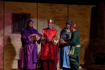Amahl_First_Show_-39.jpg