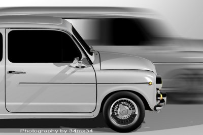 026  - FIAT 600 motion blur