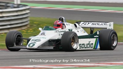 27 Williams FW08-3