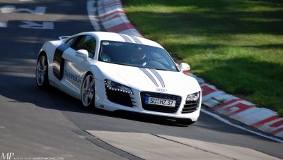 R8_01.jpg