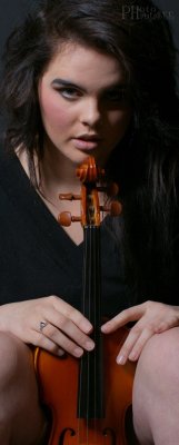 Emma  violin01JPG.jpg