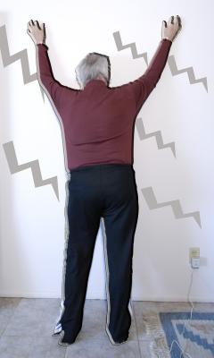 g3/33/376833/3/53018504.AgainsttheWall.jpg