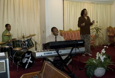 0024PianoPlayer.jpg
