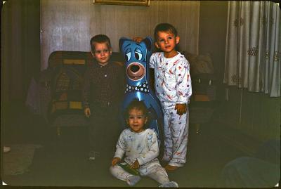 1961-04-slide 14.jpg