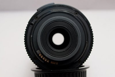 18-55 rear.jpg