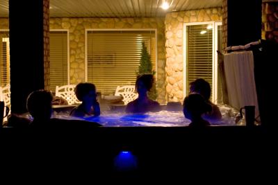 Hot_Tubbin'