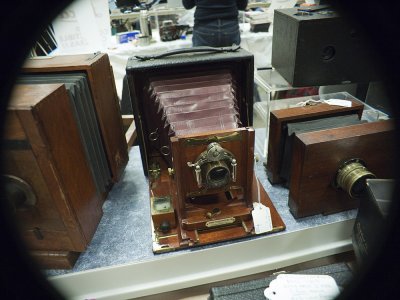 Old large format camera.jpg