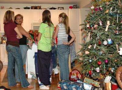 ladies of the kitchen.jpg