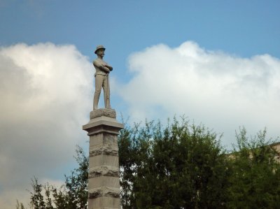 Memorial to the Confederacy