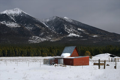 Red barn outside Flagstaff