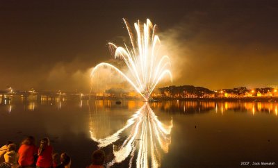 Fireworks for  Le pont des Indes  Lorient  to Lanester (France)