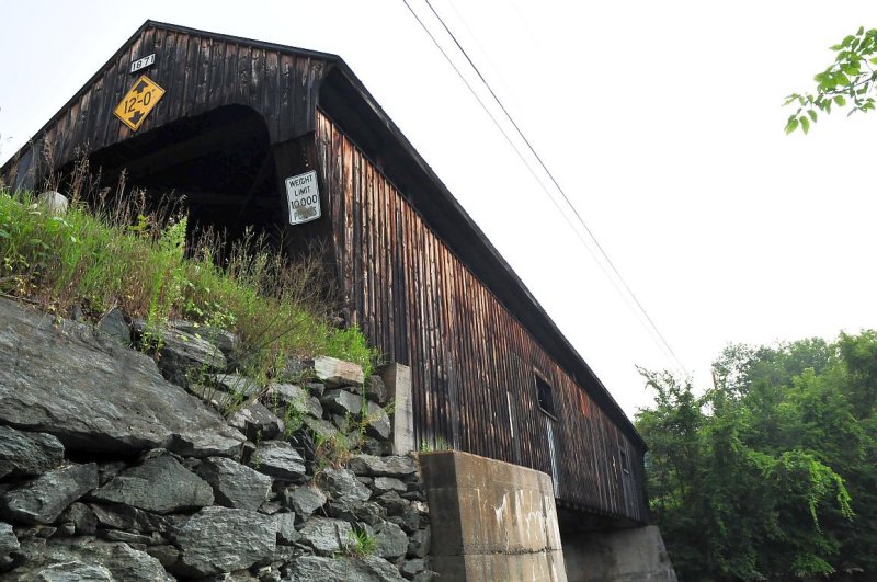 covered bridge3.jpg