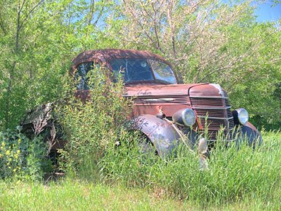 Abandoned vehicle 9223